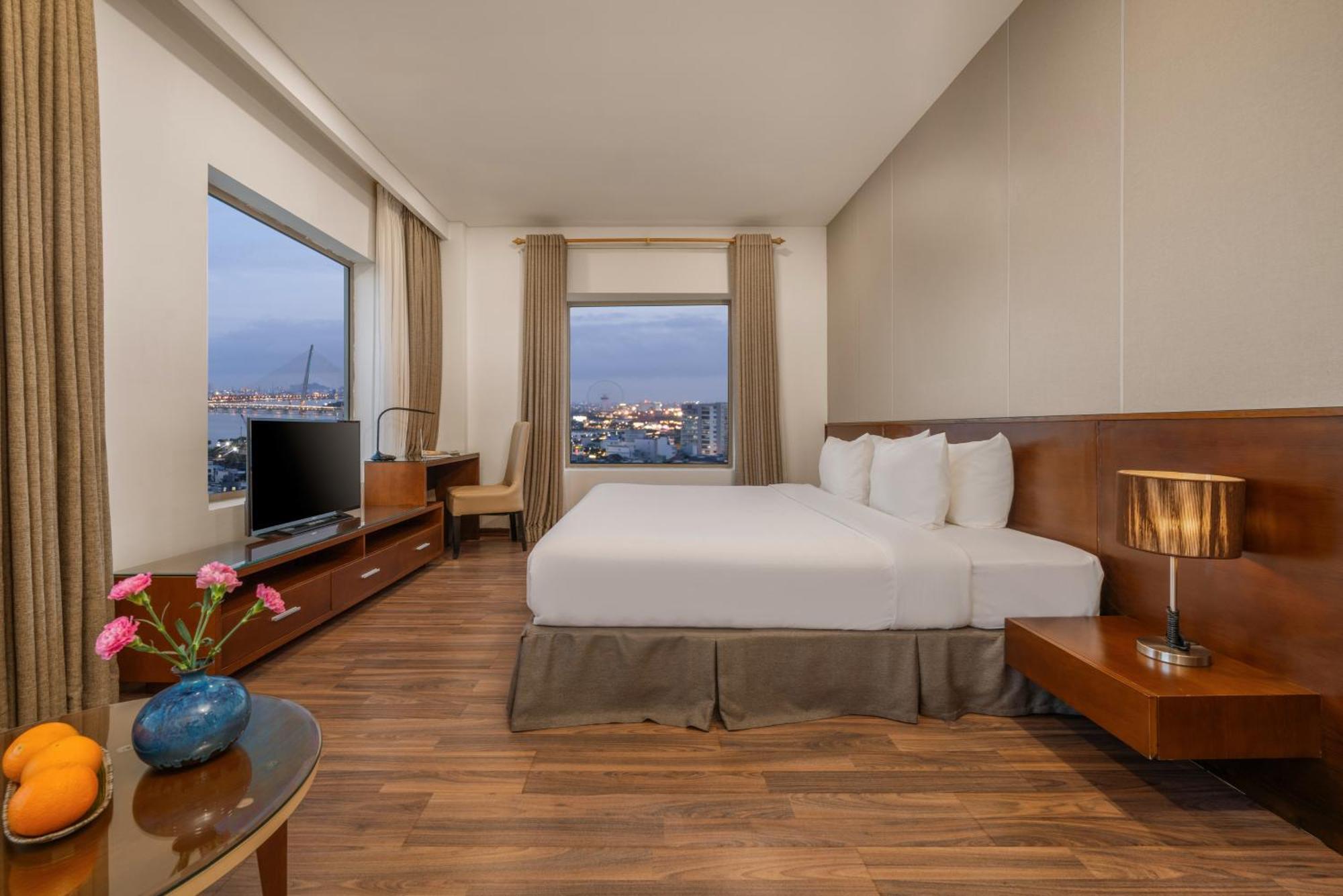 Mitisa Hotel Da Nang - Near Dragon Bridge Extérieur photo